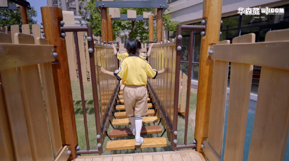 实木高端系列|法兰克福城堡——耐用实木承载多元探索 实木高端系列|法兰克福城堡——耐用实木承载多元探索