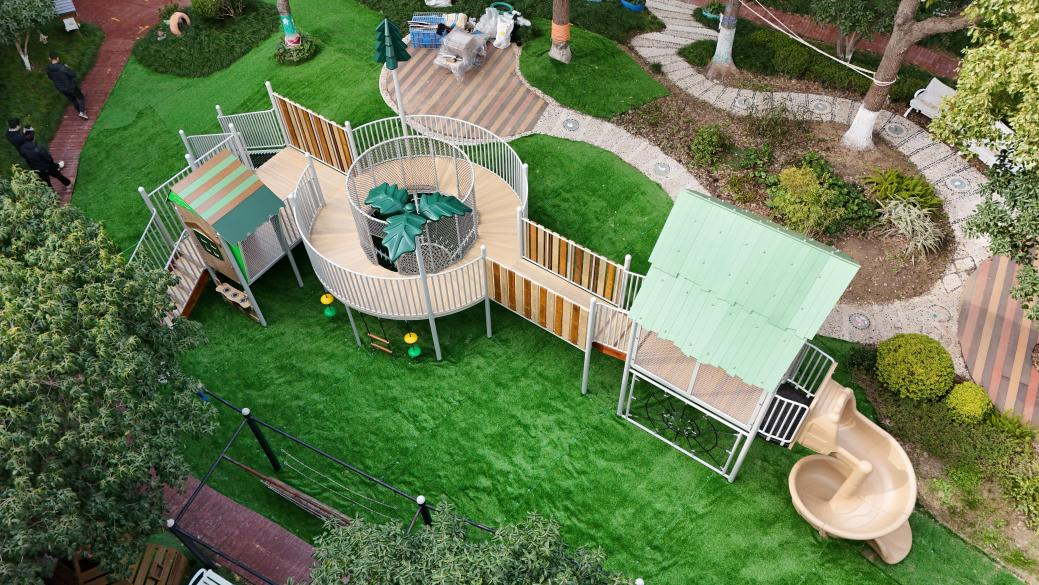 华森葳空中走廊系列以立体探索与自然主题,重新定义幼儿园户外大型游具 华森葳空中走廊系列以立体探索与自然主题,重新定义幼儿园户外大型游具